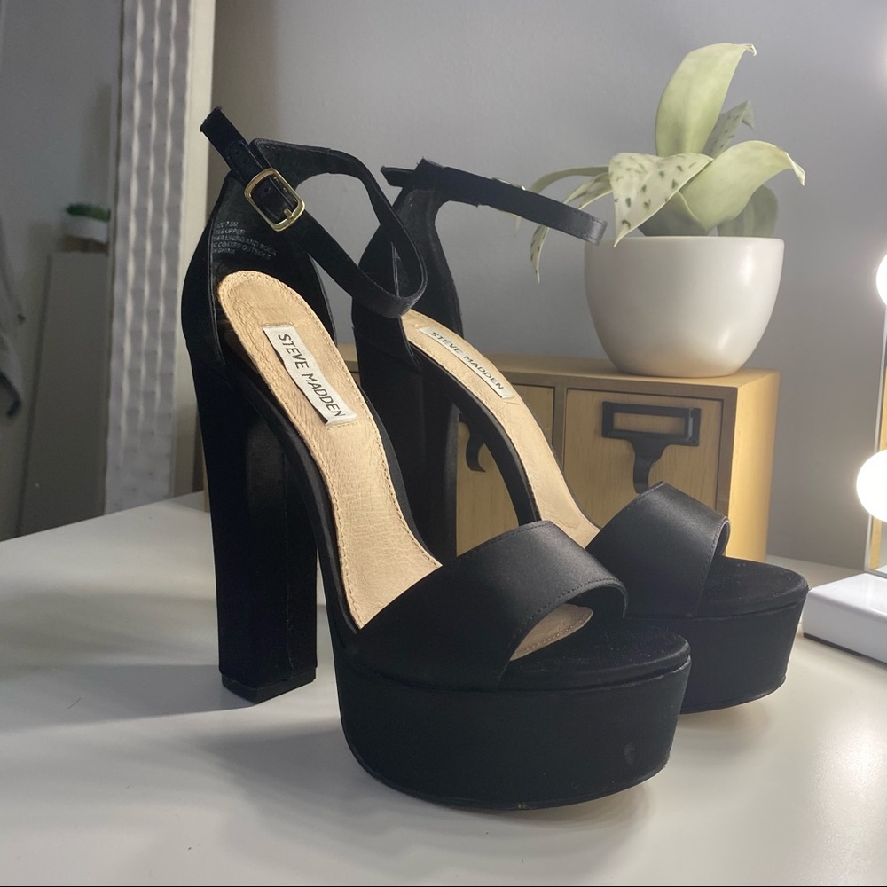 Steve Madden Black Satin High Platform Heels